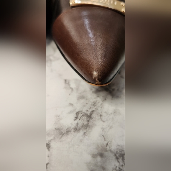 Coach Zan Pumps w/box. Size 9 - Picture 5 of 14